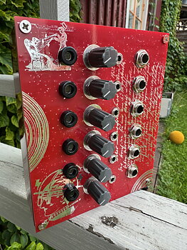 Djupviks Elektronik DE-1 Format Jumbler