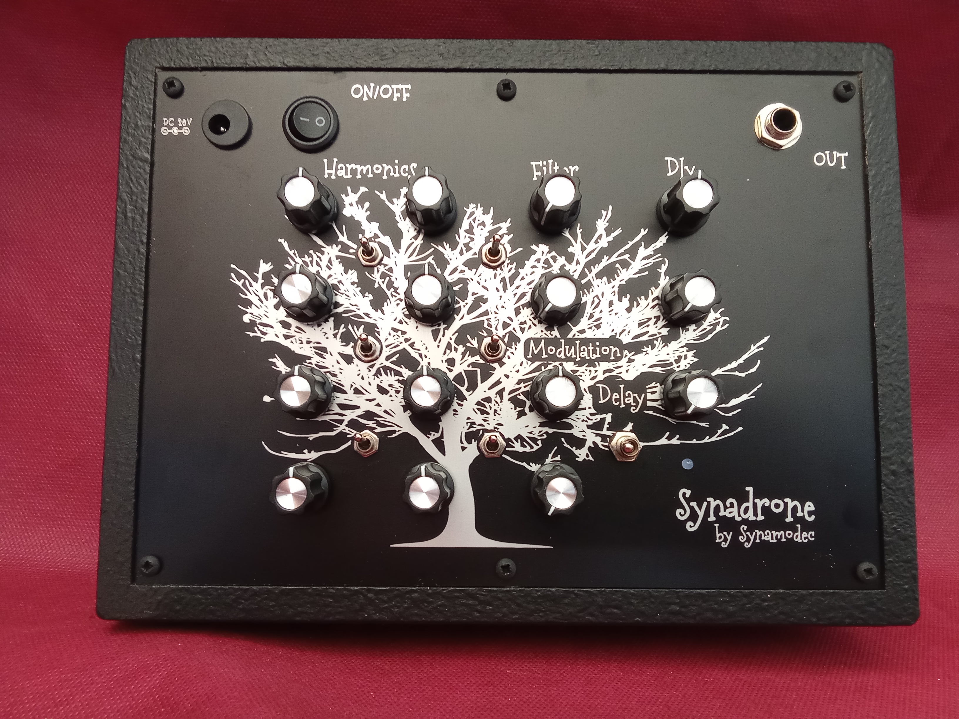 Synamodec Synadrone