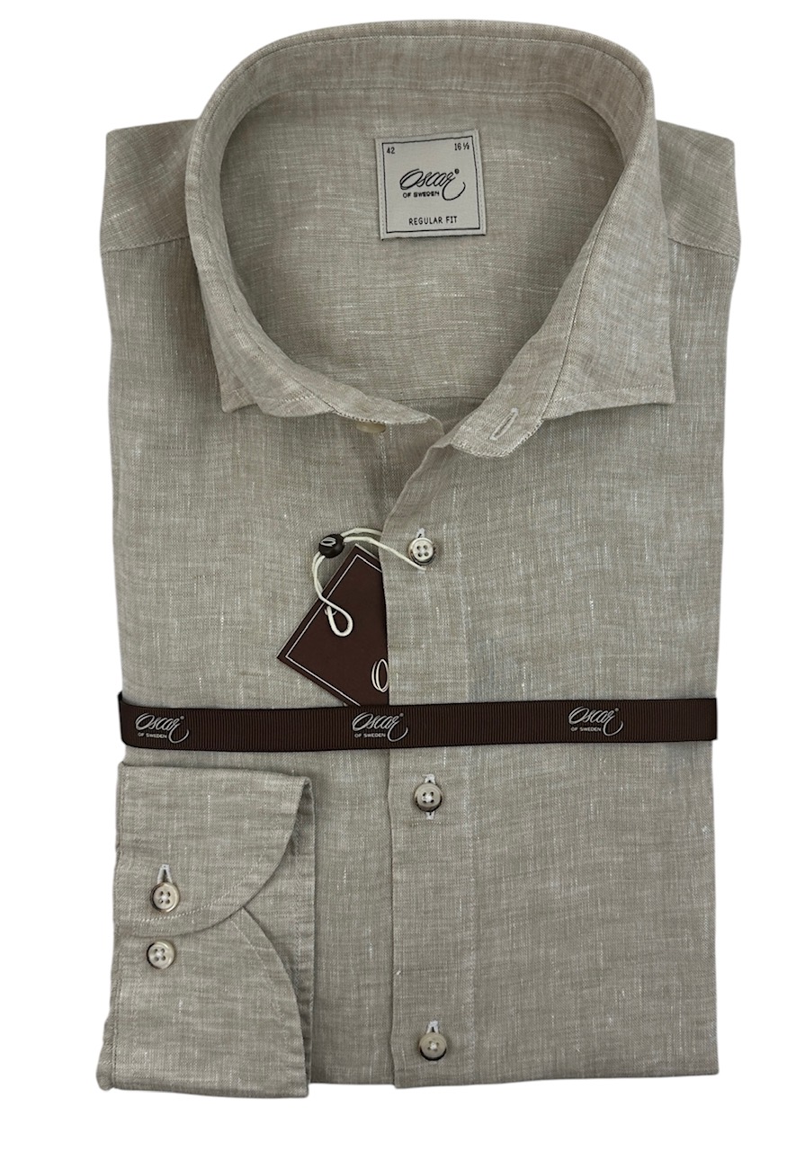 Skjorta beige  i 100% linne.  Oscar Of Sweden  - 2