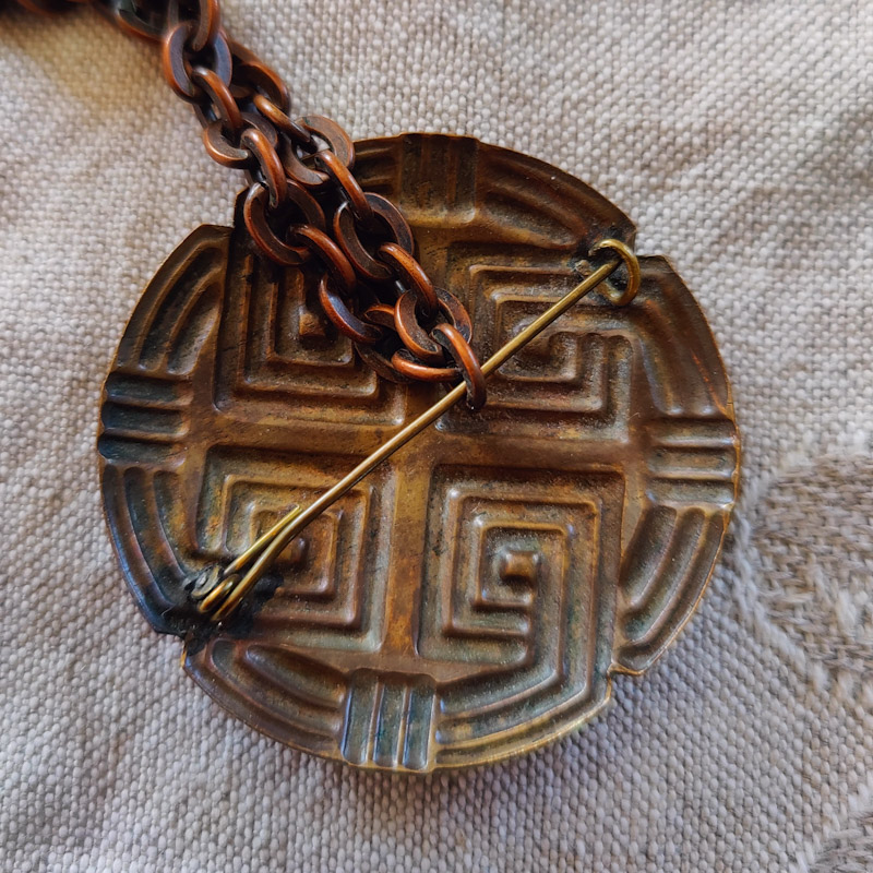 Halsband/Brosch i brons - 2