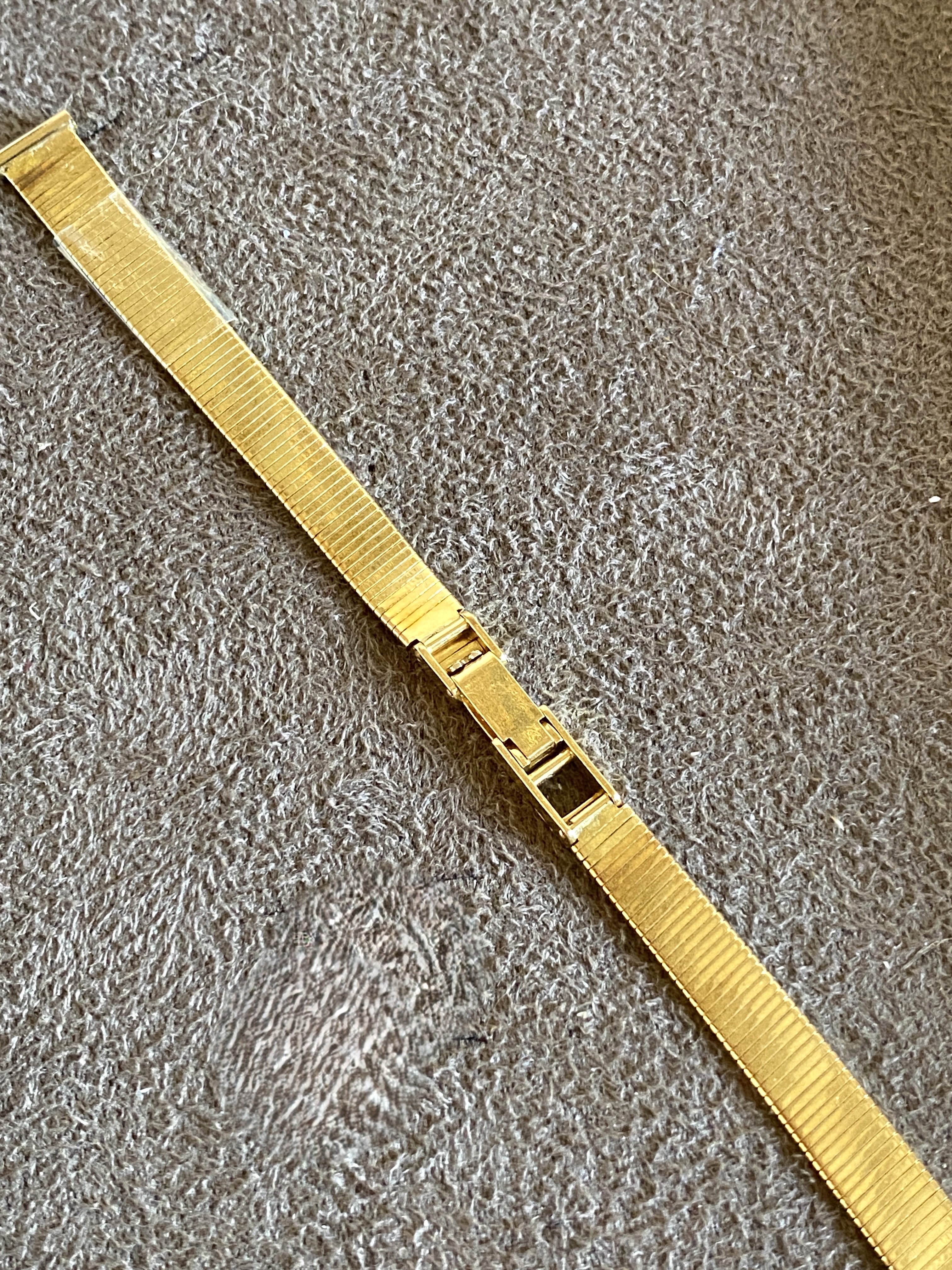 Urband dam i 18 karat guld. 16,2 gram. - 3