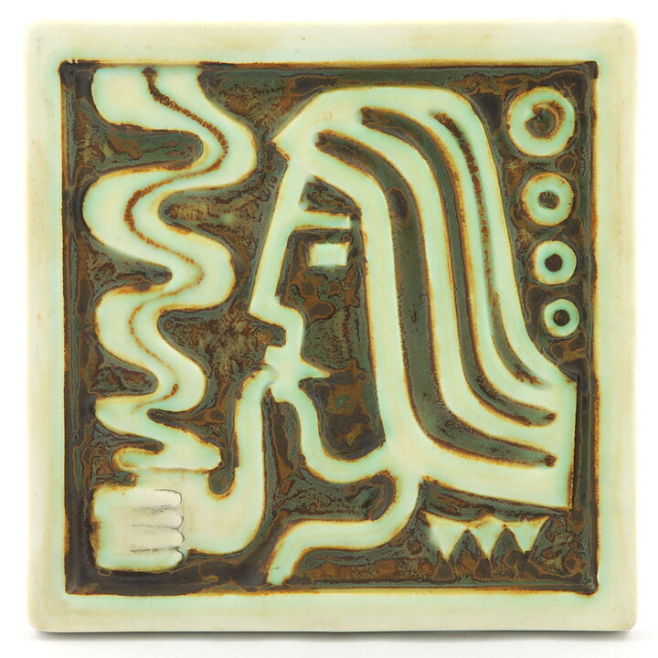 Gunnar Nylund (1950s) Unique Wall Plaque with Green/Brown Pipe Smoker Motif 15 cm