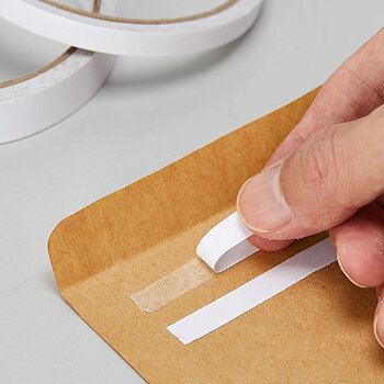 Dubbelhäftande tejp  0,5 cm  4,5 m