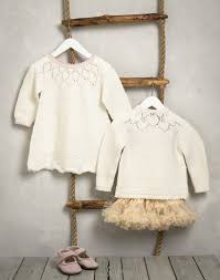 Stickad Vit babytröja `Tuppeline-tröja` Stl 12-18månader 1509-7 Paket