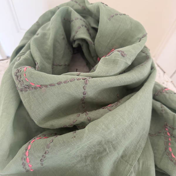Culture - Trititrat Scarf Green Combo - 5
