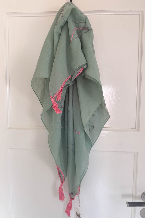 Culture - Trititrat Scarf Green Combo - 6