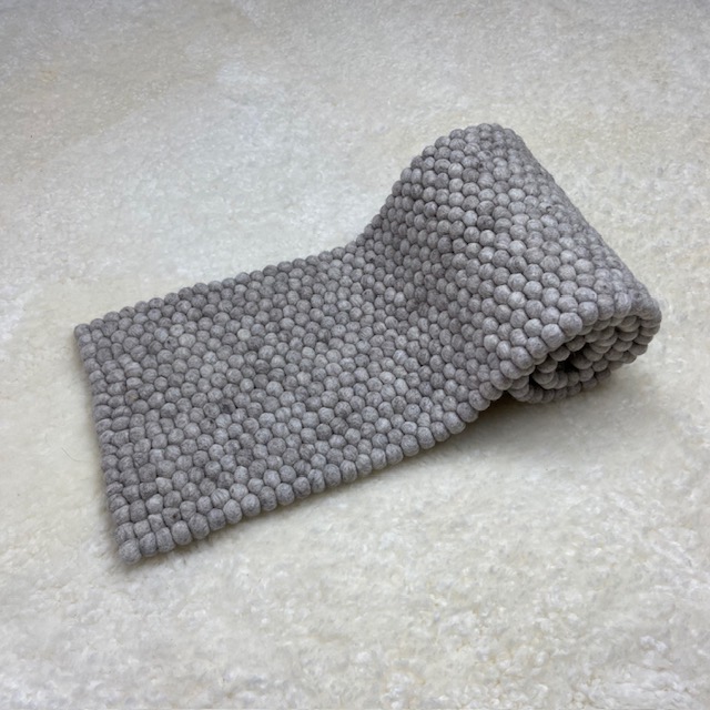 Wooldesign grytunderlägg & löpare av ullbollar, 20x90 cm, beige - 3