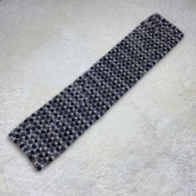 Wooldesign grytunderlägg & löpare av ullbollar, 20x90 cm, mix