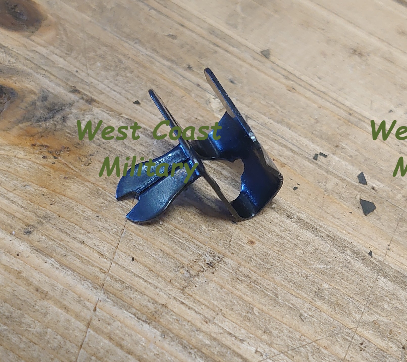 Clips bromsrör ram - 2