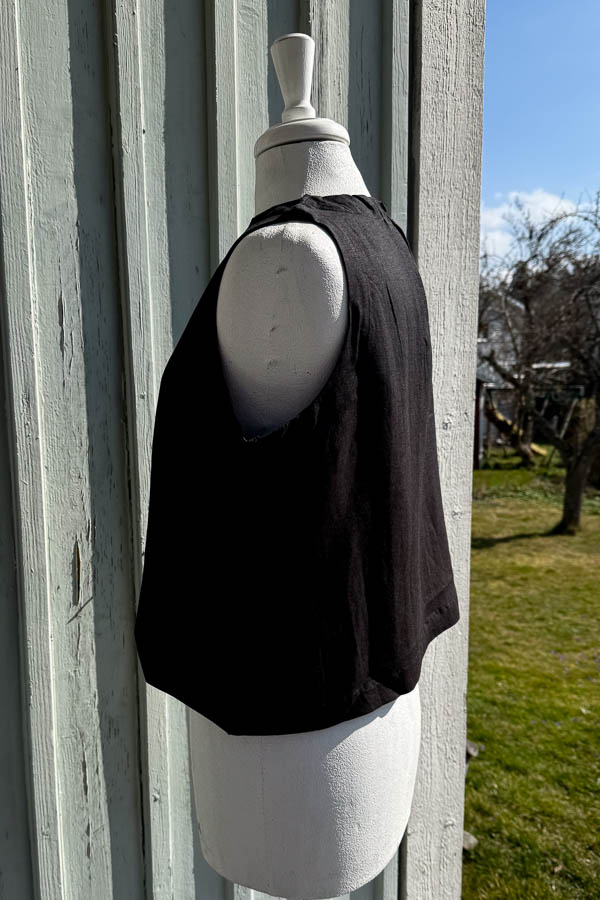 Movesgood - Noor Tank Top Black - 7