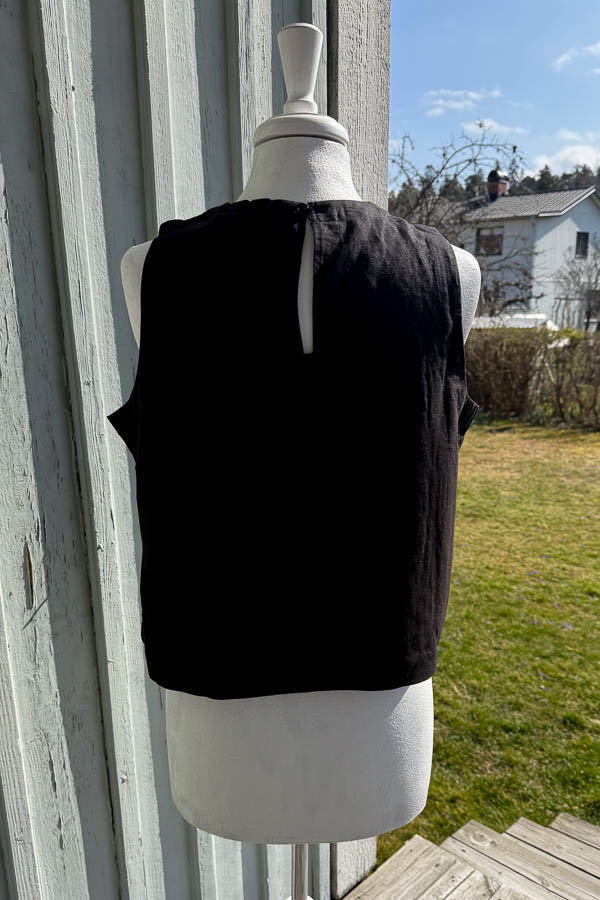 Movesgood - Noor Tank Top Black - 6