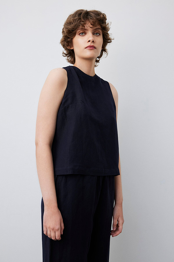 Movesgood - Noor Tank Top Dark Blue - 2