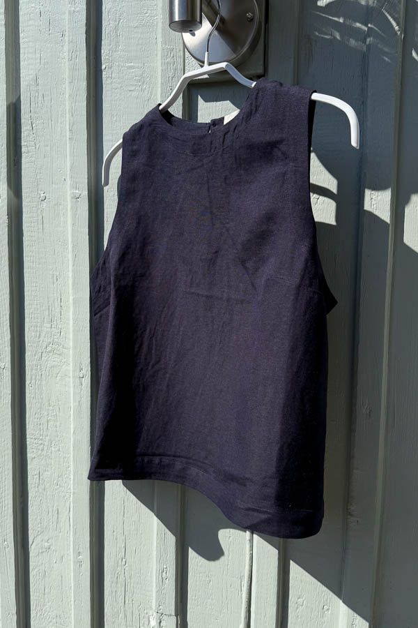Movesgood - Noor Tank Top Dark Blue - 5