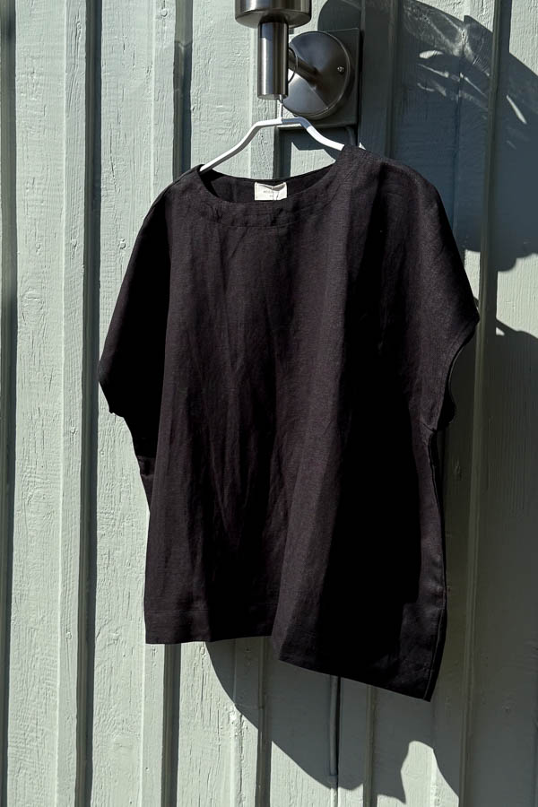 Movesgood - Ebelle Oversized Top Black - 6