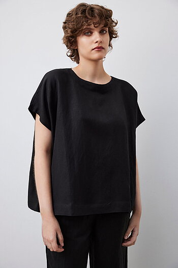 Movesgood - Ebelle Oversized Top Black