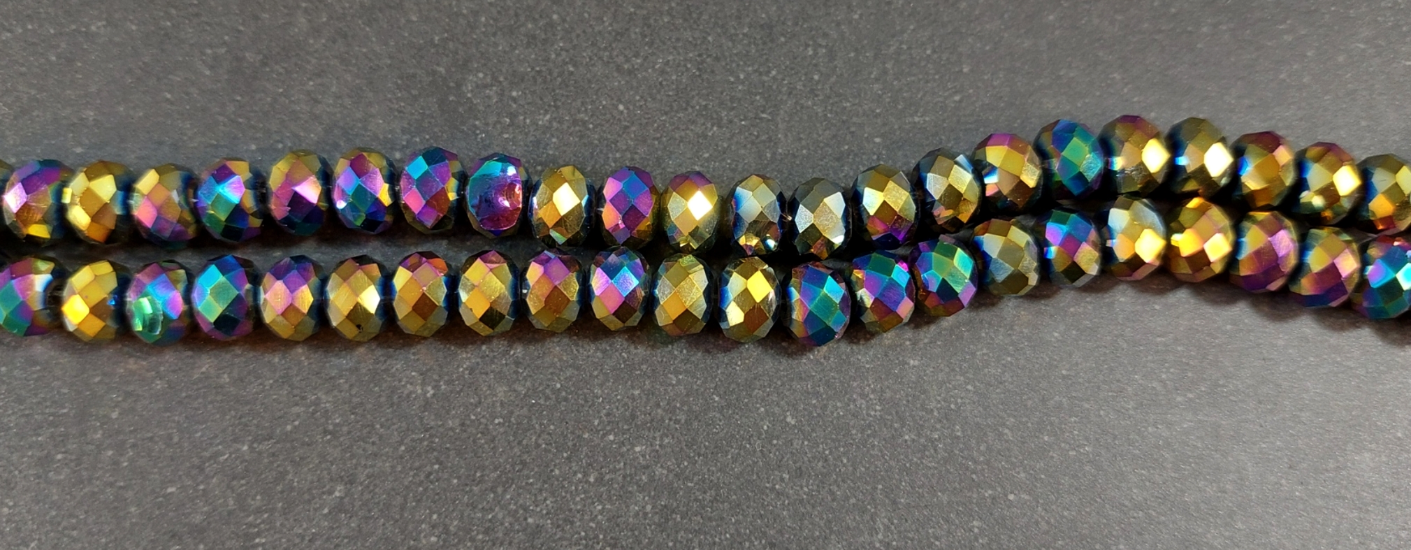 Pärlor på Sträng - Fasetterad Multicolor