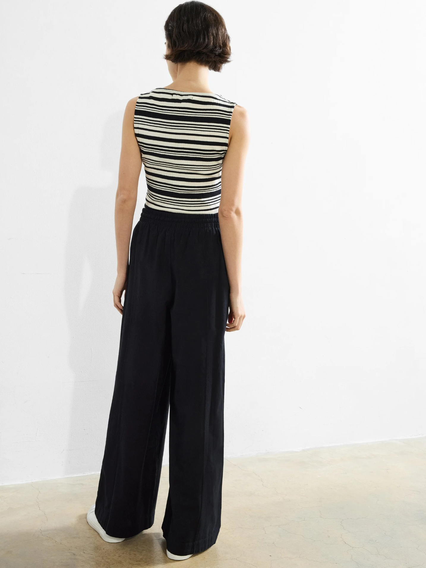 Clare Linen Blend Trousers - French Connection - 3