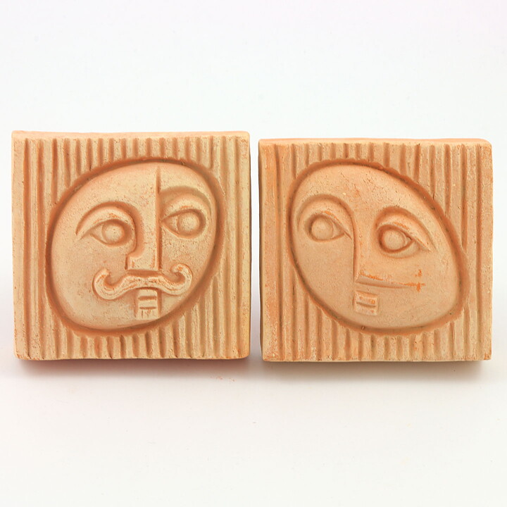 Lars Bergsten (1960s) Two Wall Plaques with Couple Head Relief 9 cm (4)