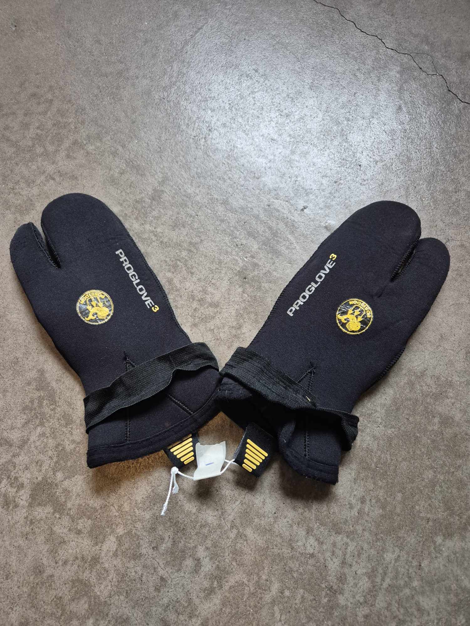 Poseidon Proglove3, L