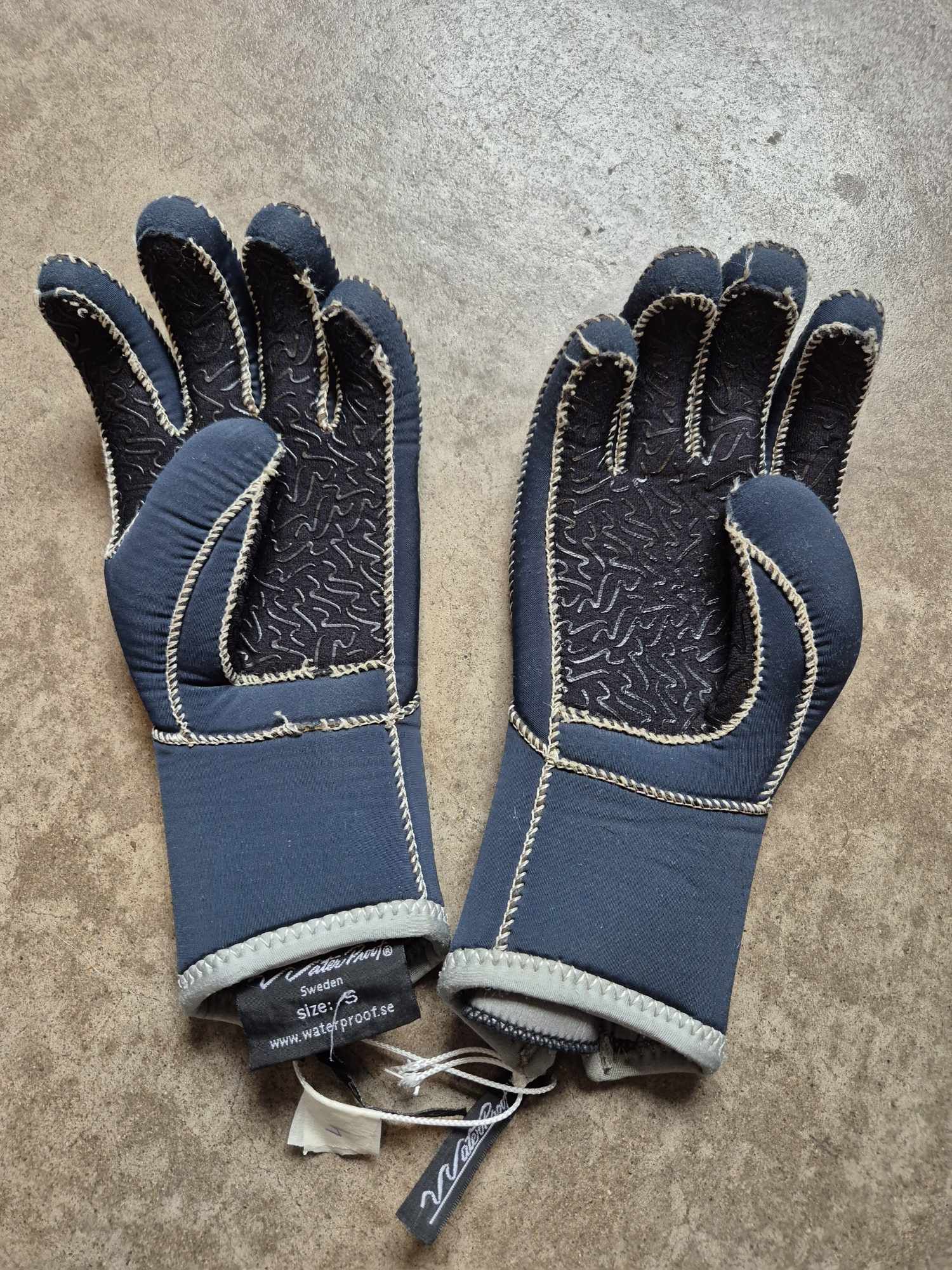 Waterproof våtdräktshandskar 5mm, S - 2