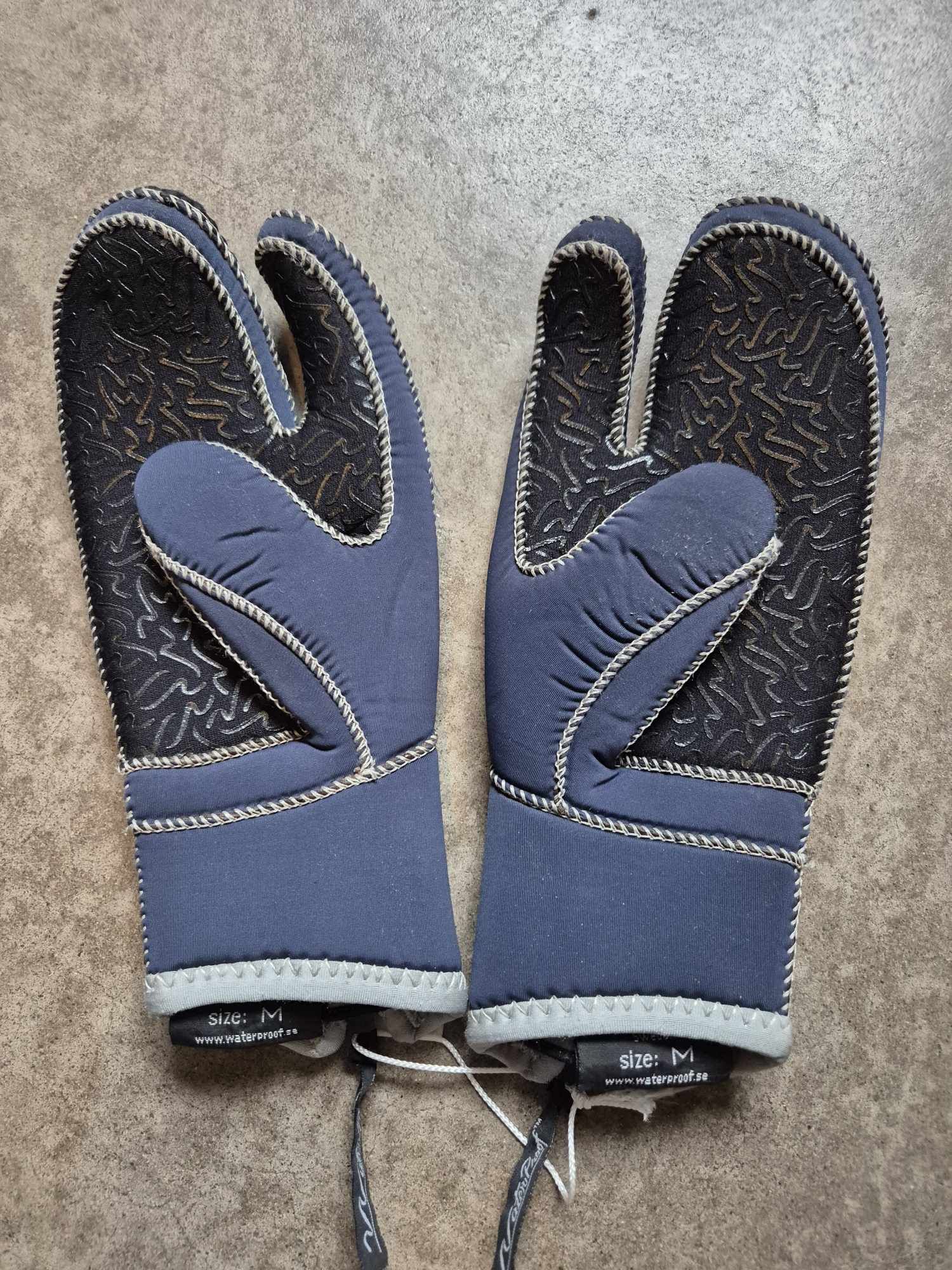 Waterproof våtdräktshandskar 5mm, M - 2