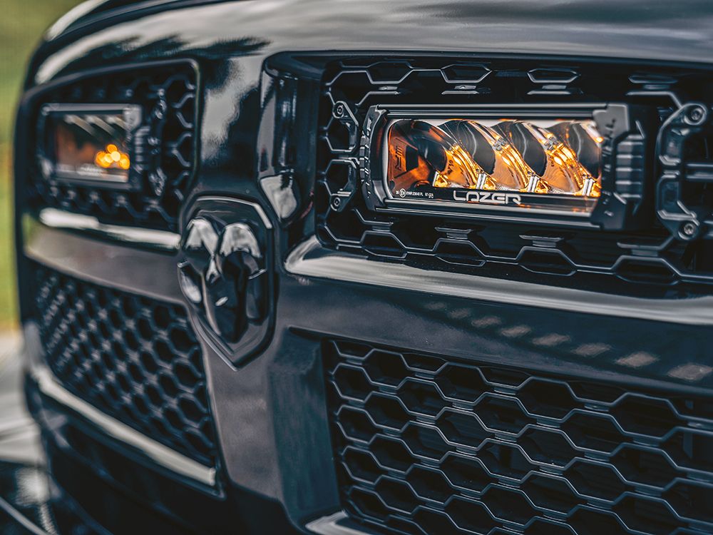 Dodge RAM 1500 2013-2018 Grille Kit - Triple-R 750 Elite - 7