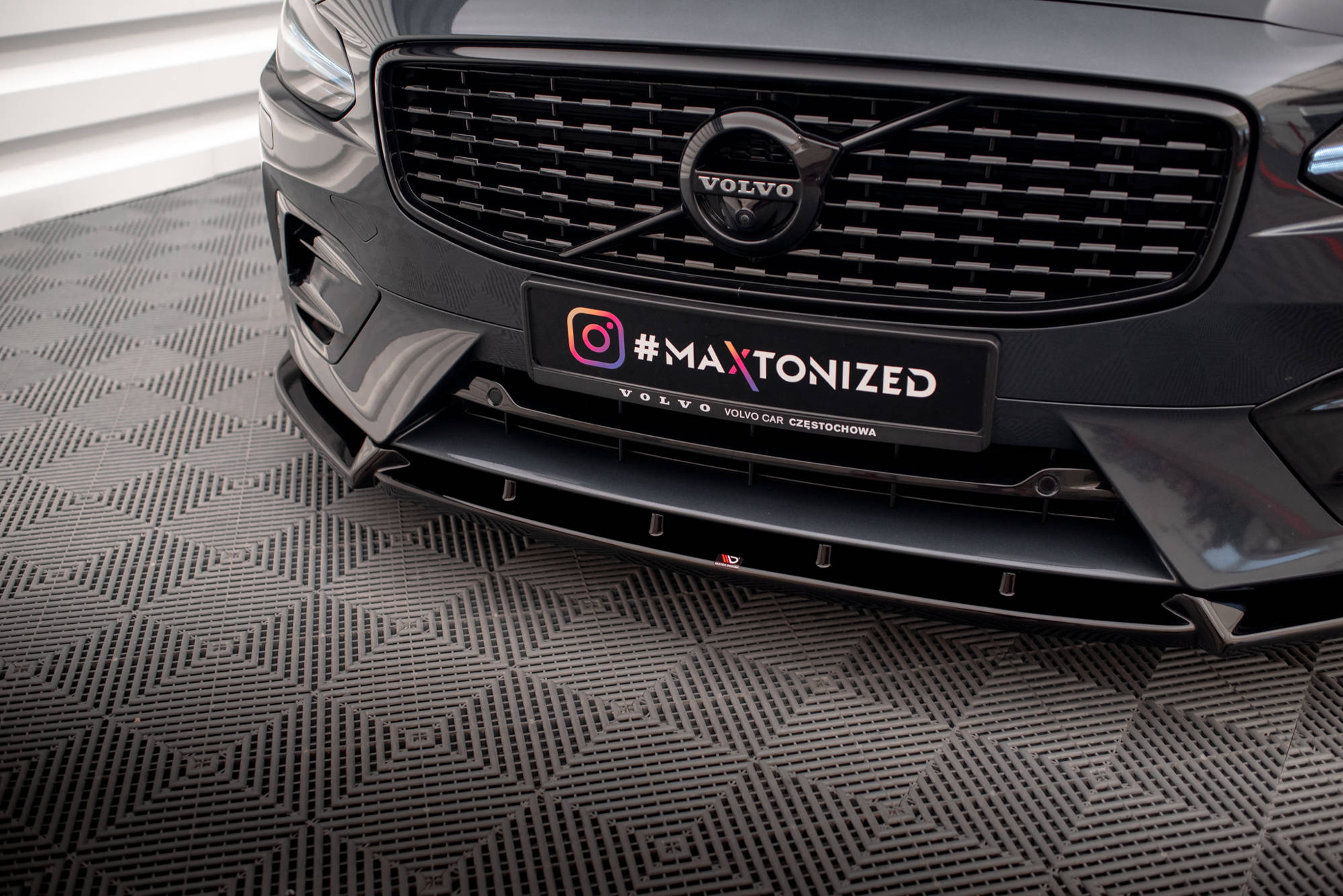 Maxton design - Front Splitter Volvo V90 / S90 R-Design Mk2 - 3