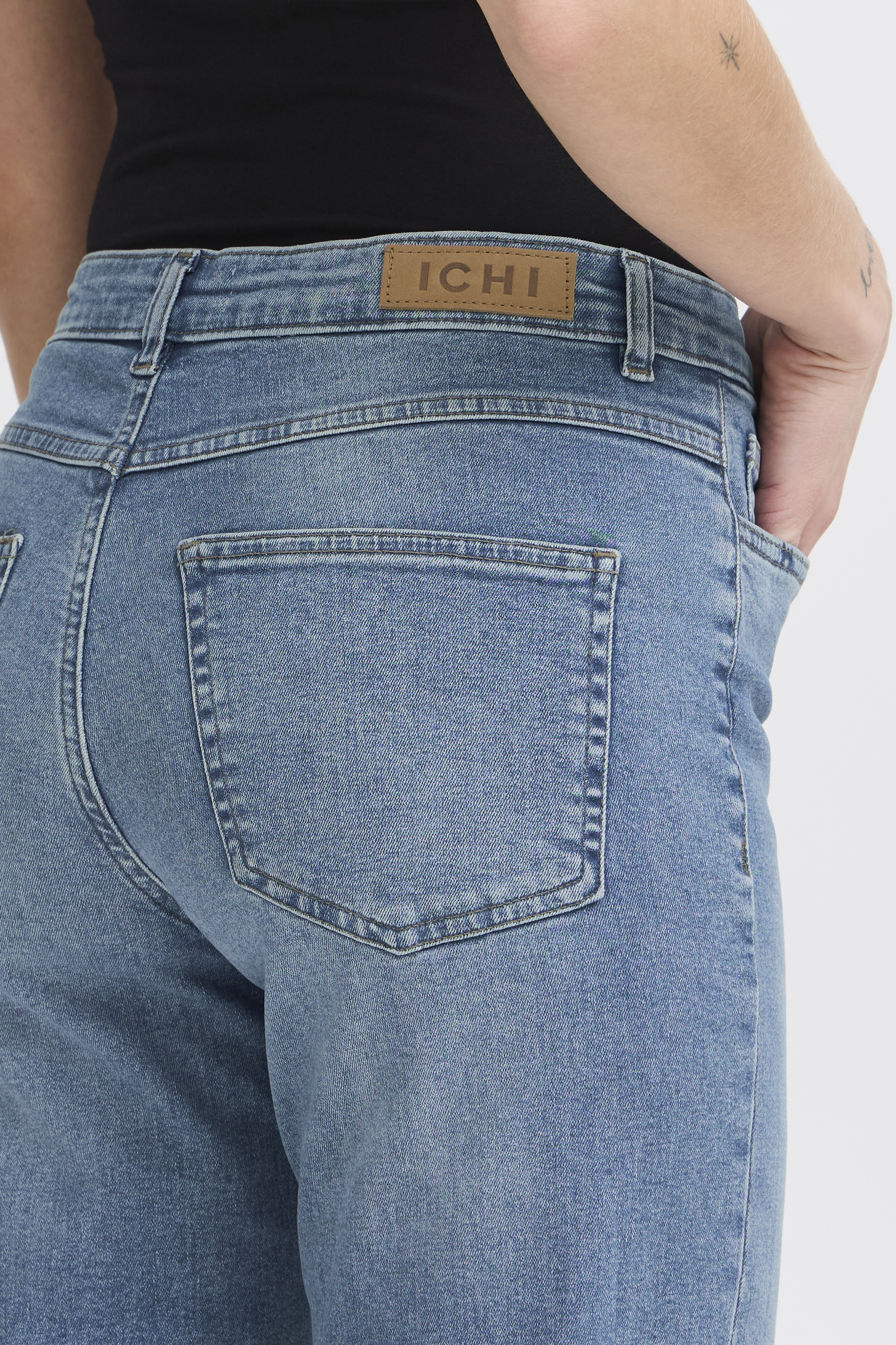 IHTWIGGY RAVEN Jeans Light blue - 7