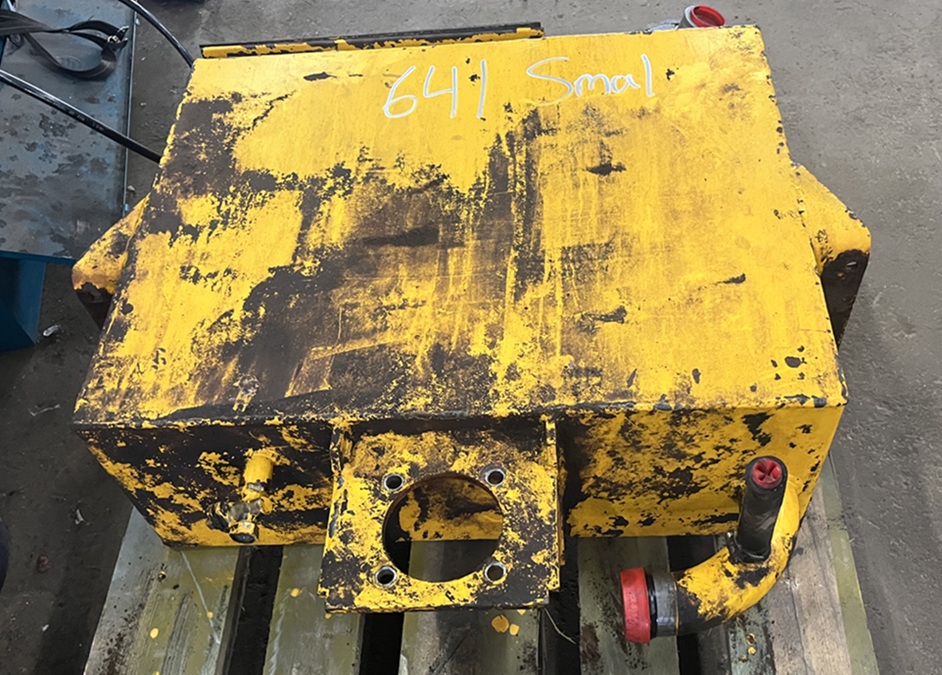 Hydraulic tank BM 641 small cab - 2