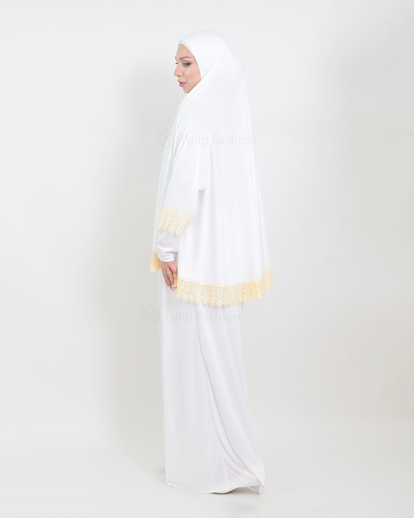 Prayer Clothes Alma - White - 4