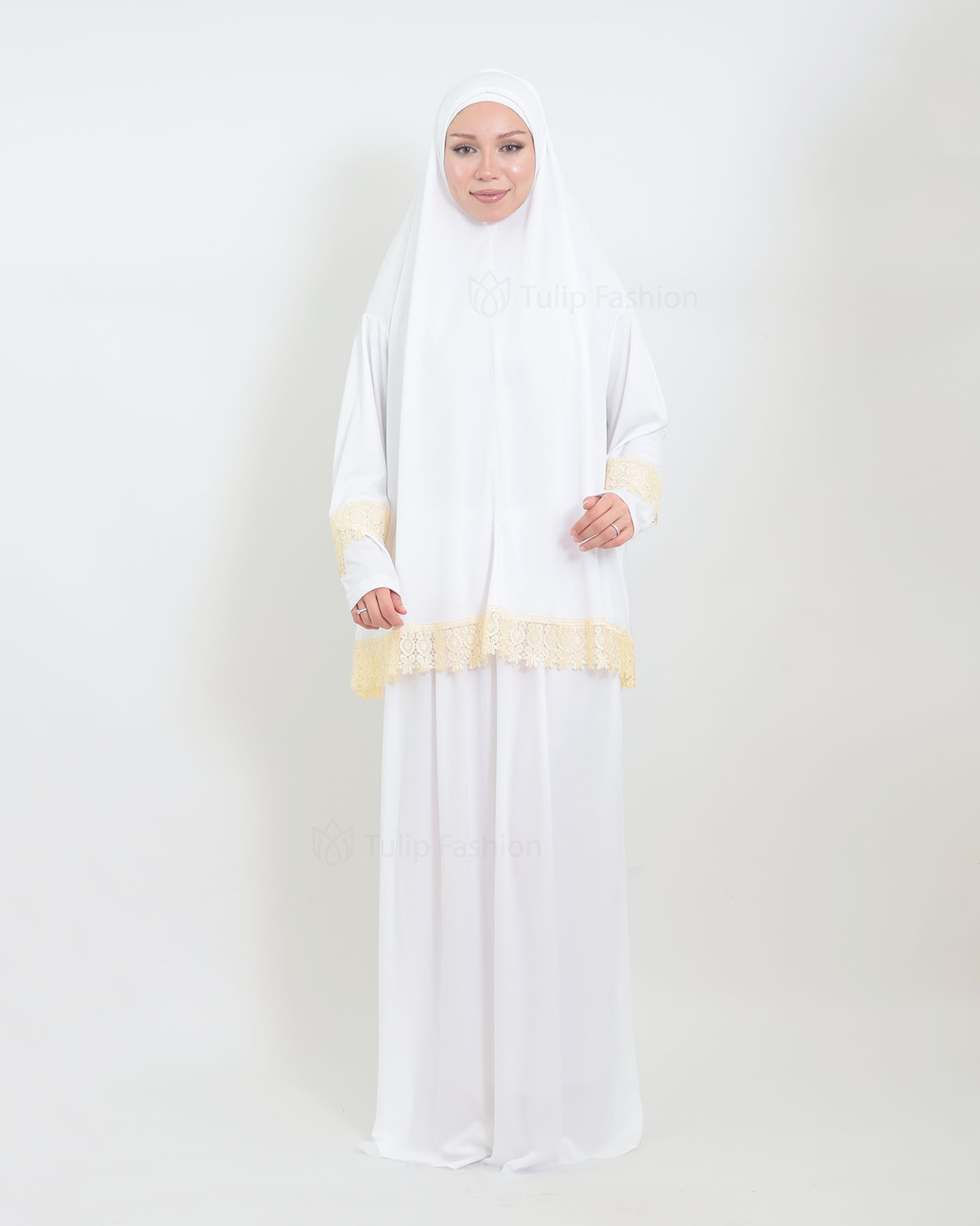 Prayer Clothes Alma - White