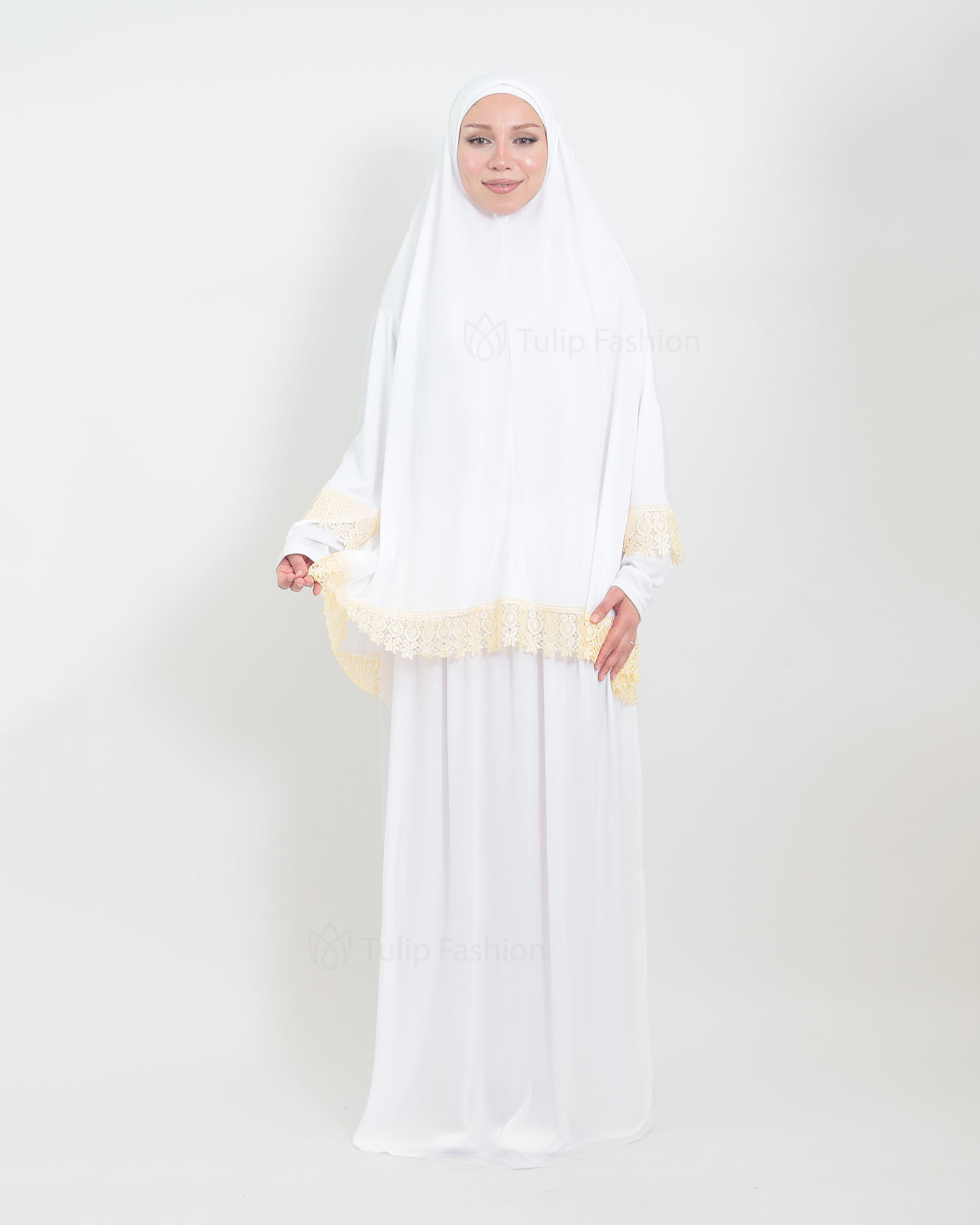 Prayer Clothes Alma - White - 5