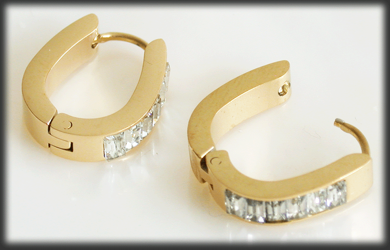 4 mm. Dropp formade bling örhängen i guldpläterat rostfritt stål. - 3