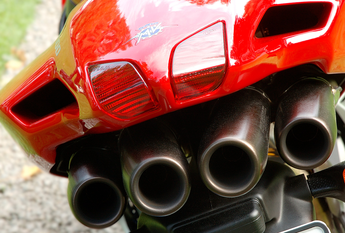 April 2025: Supermotors och klassiska MV Agusta! - 3