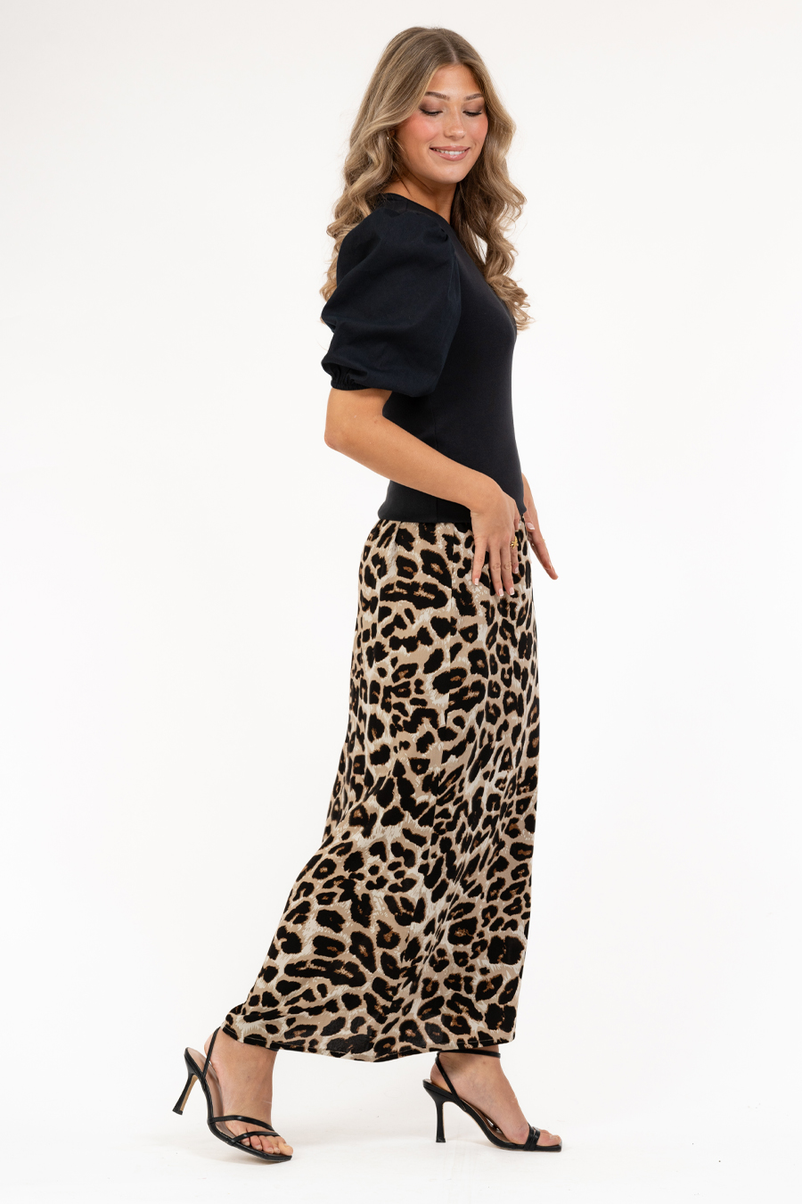 Robyn Skirt , Sand/Black - Capri Collection - 2