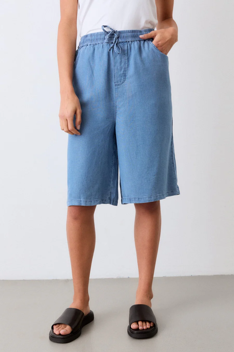LYON SHORTS DENIM  MOVESGOOD