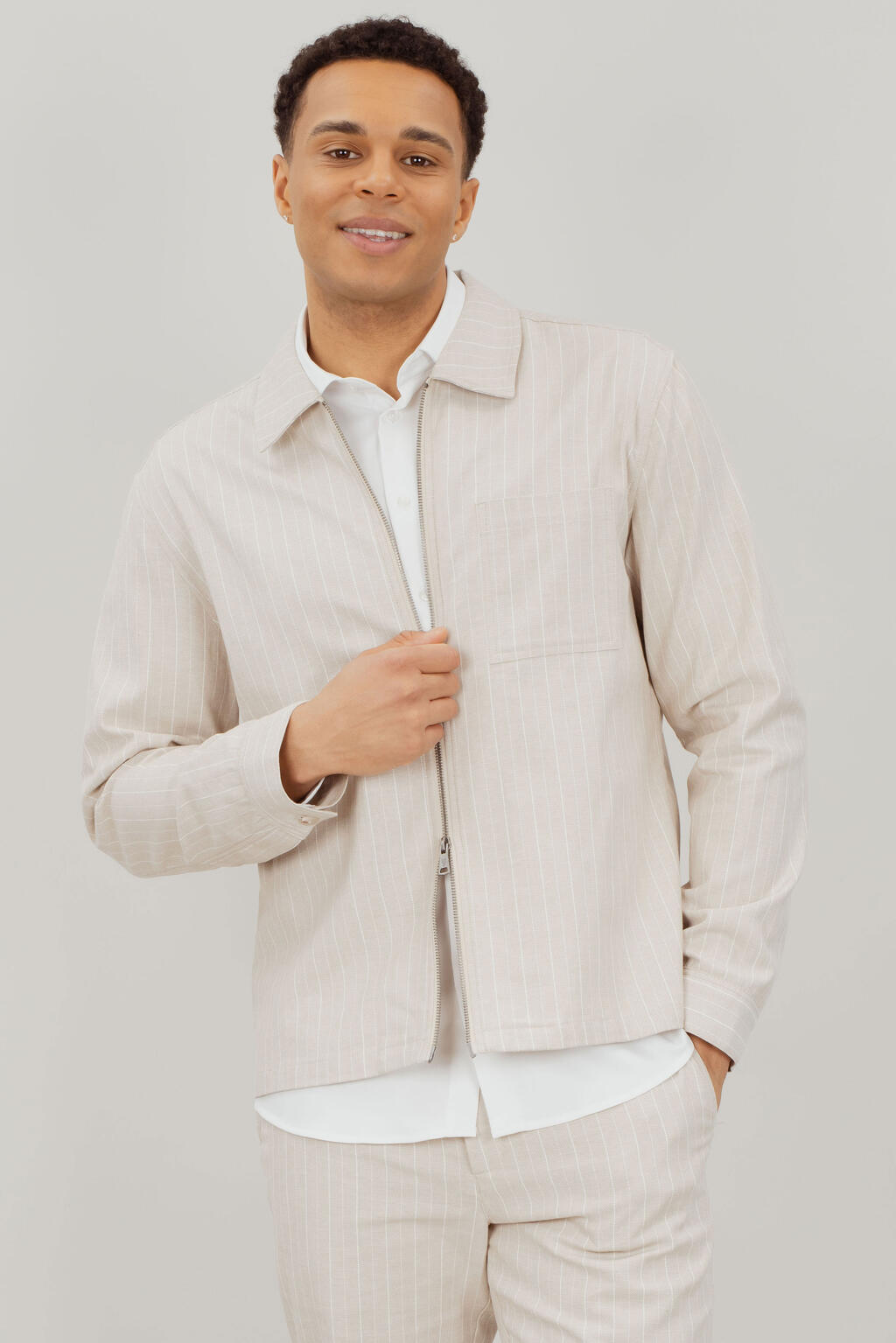 Urban Pioneers - Theodor Overshirt - Sand
