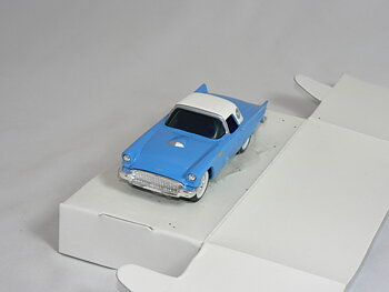 Ford Thunderbird  1957  1:43  Ertl