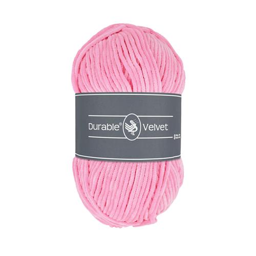 Ett nystan av Durables sammetsgarn Durable Velvet i rosa