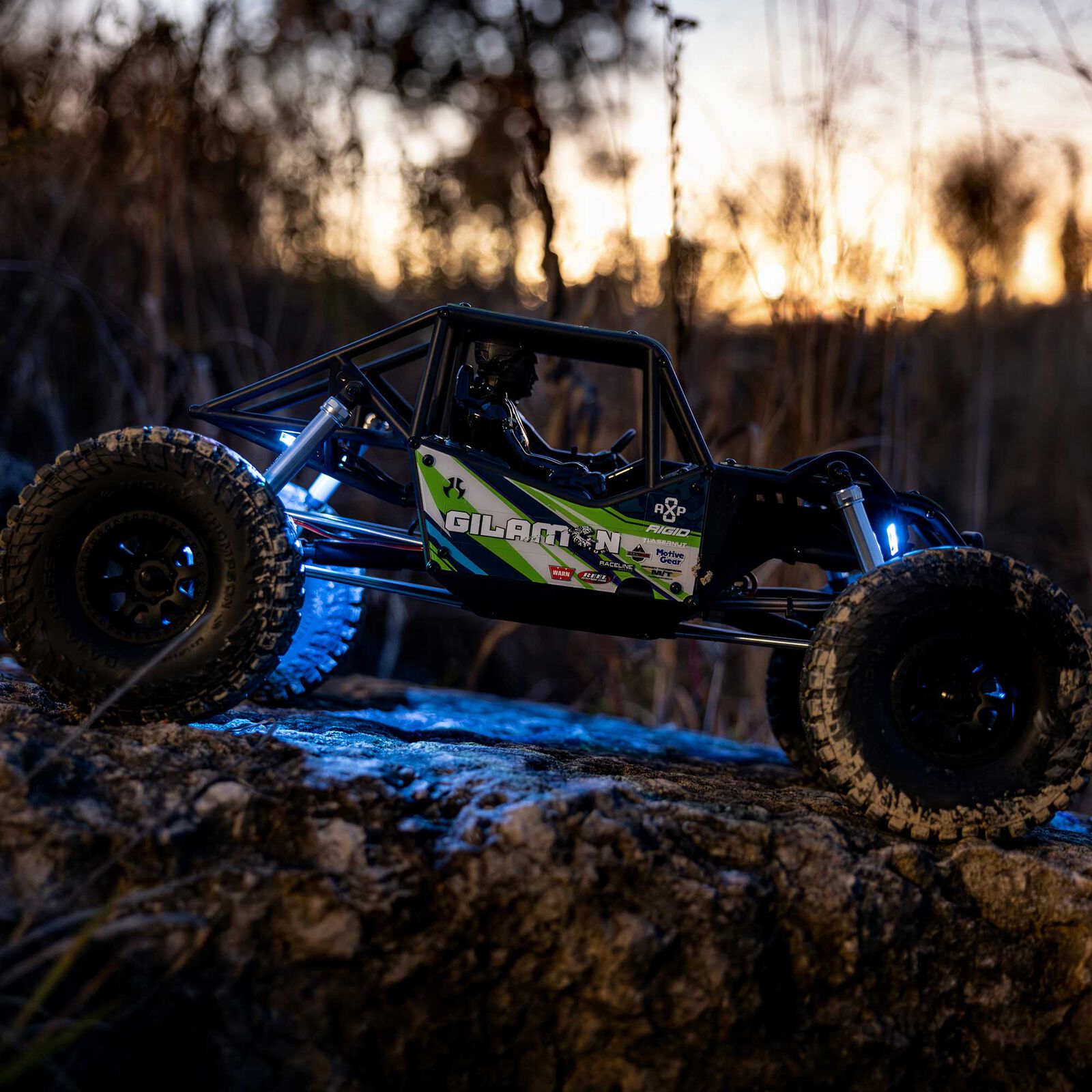 Axial 1/8 AXP8 Gilamon 2.2 4X4 RTR Brushed Trail Buggy, Green - 16