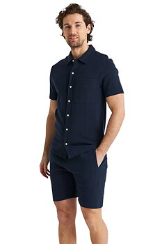 Våfflade navy shorts i 100% bomull