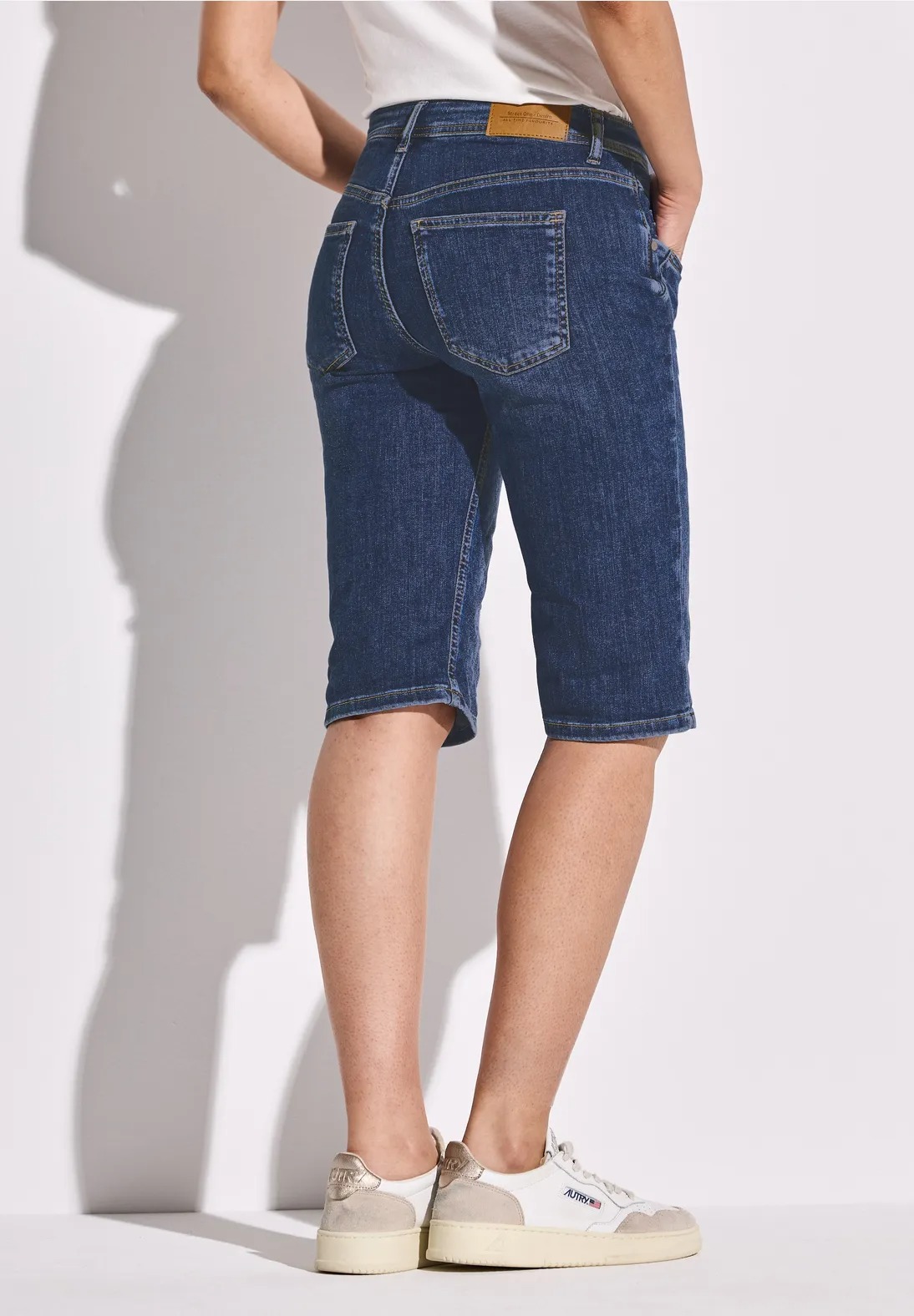 Jana Bermuda Shorts - Mid Blue - Street One