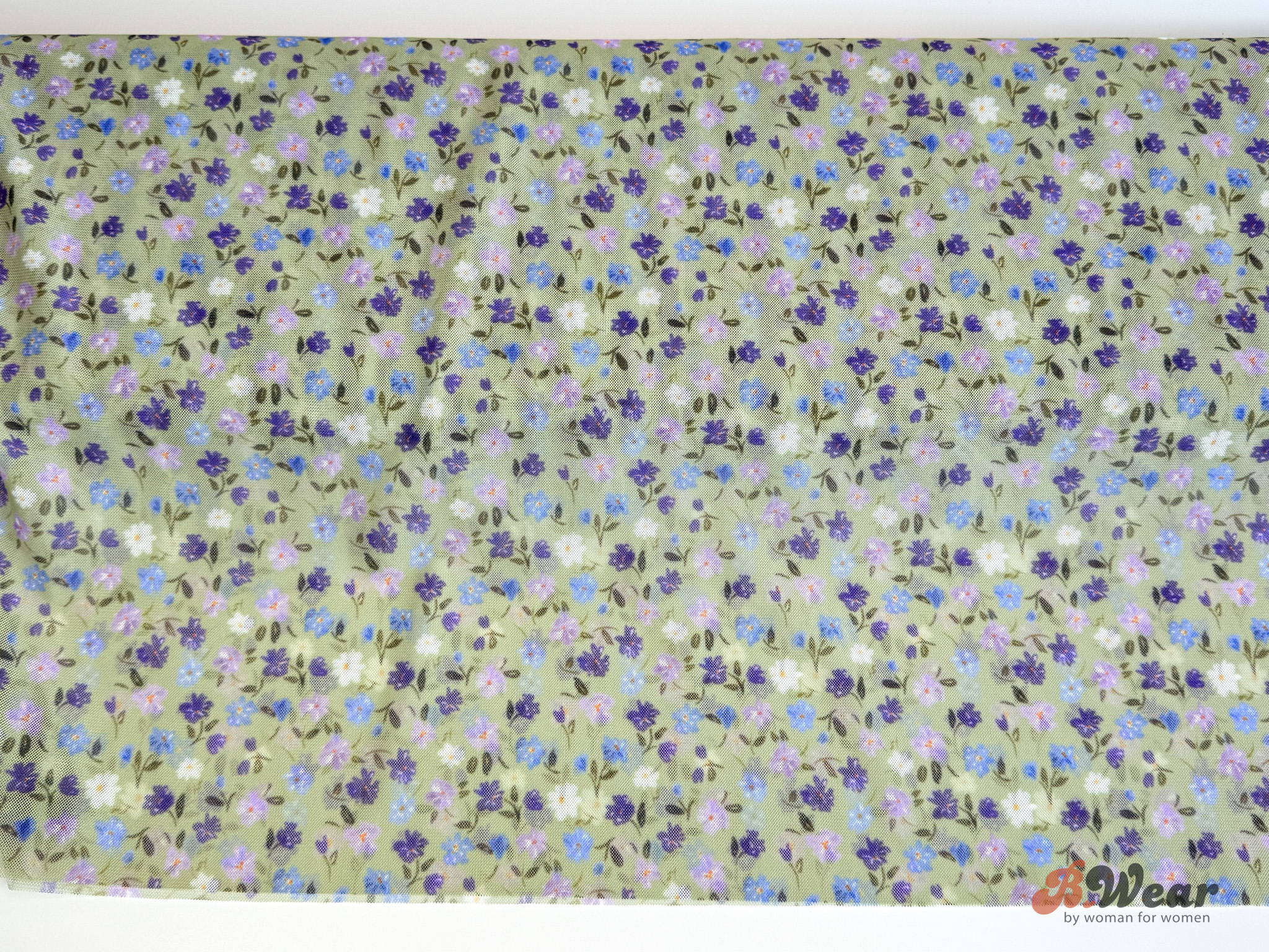 Green mesh tulle with floral pattern - 2