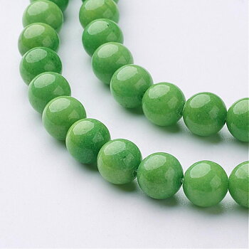 Malaysia jade grön 8 mm rund hel sträng, runda färgade stenpärlor med frisk ärtgrön ton och hål ca 1 mm, visade på sträng.