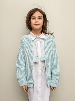 Sandnes Ruby Cardigan Junior 2503_07 (16 m rätstickning st 5)