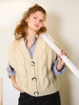 Sandnes Harper Vest 2502_05 (15 m st 5)