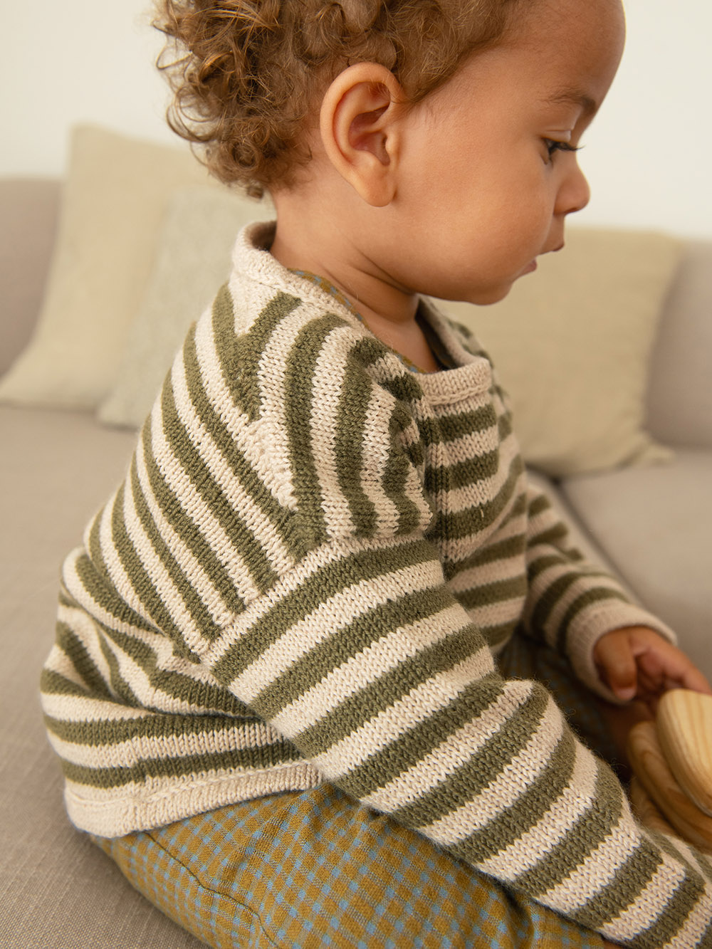 Sandnes Pascal Sweater Baby 2413_06 (28 m st 3) - 2