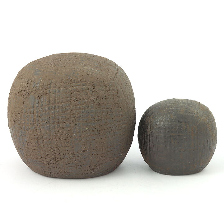 Lars Bergsten (1960s) Two Swelling Owls 7–12 cm (2)
