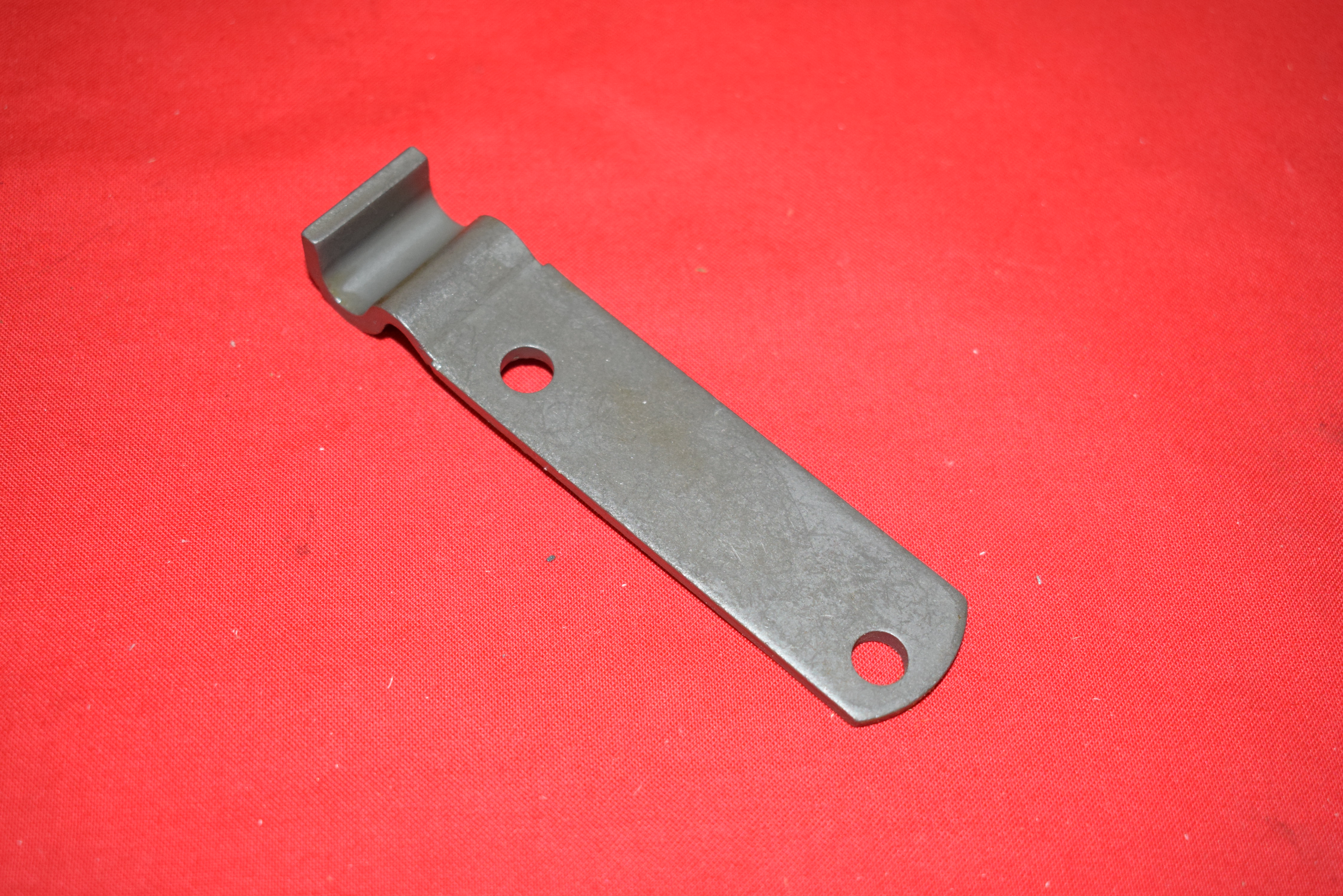 Transmission Adjuster Screw Support Strap Harley BT 1936-57