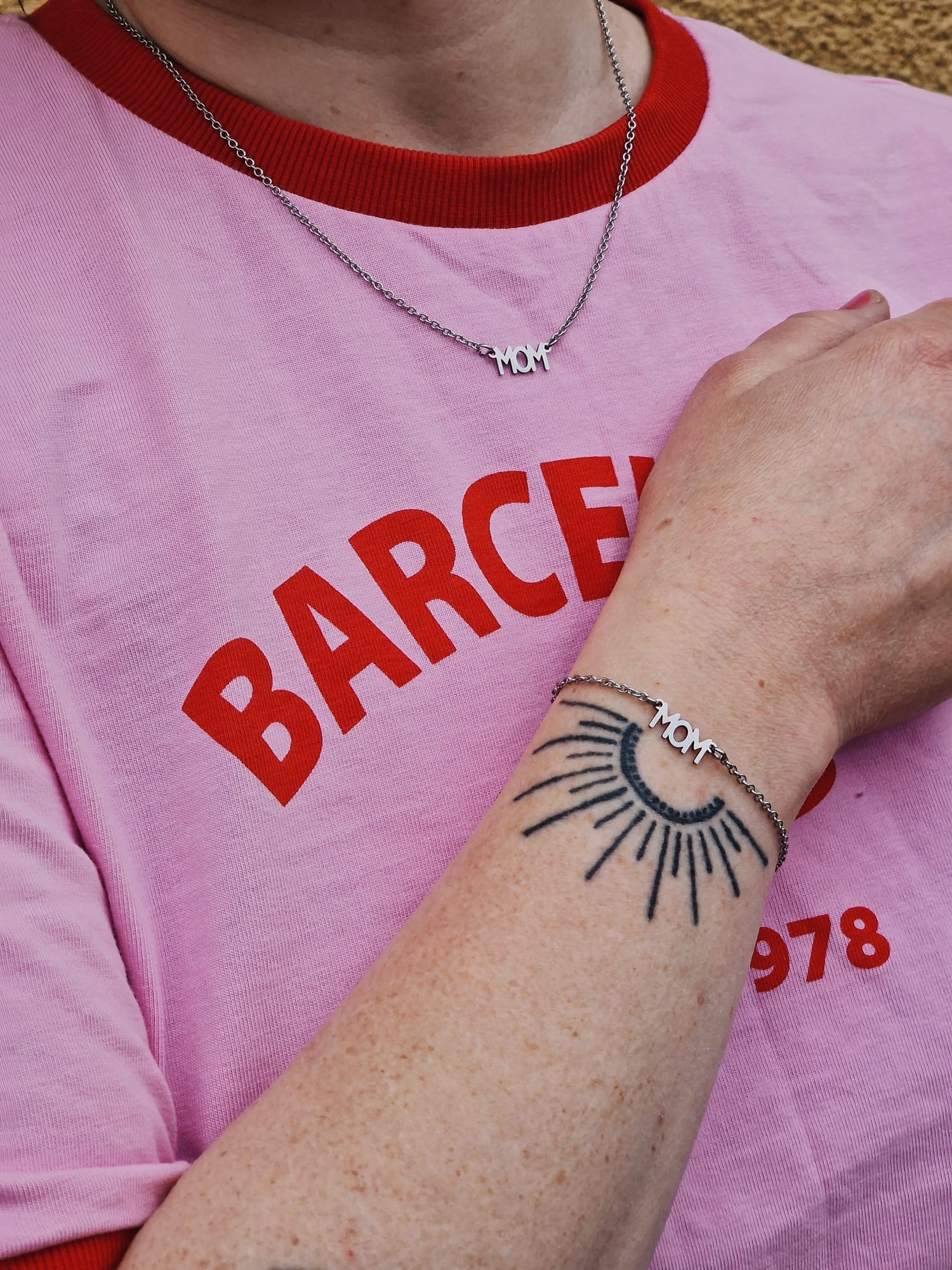 Bracelet "Mom" stålfärg